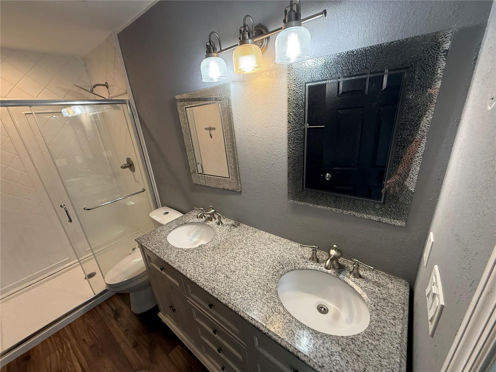 2722 9TH AVE W