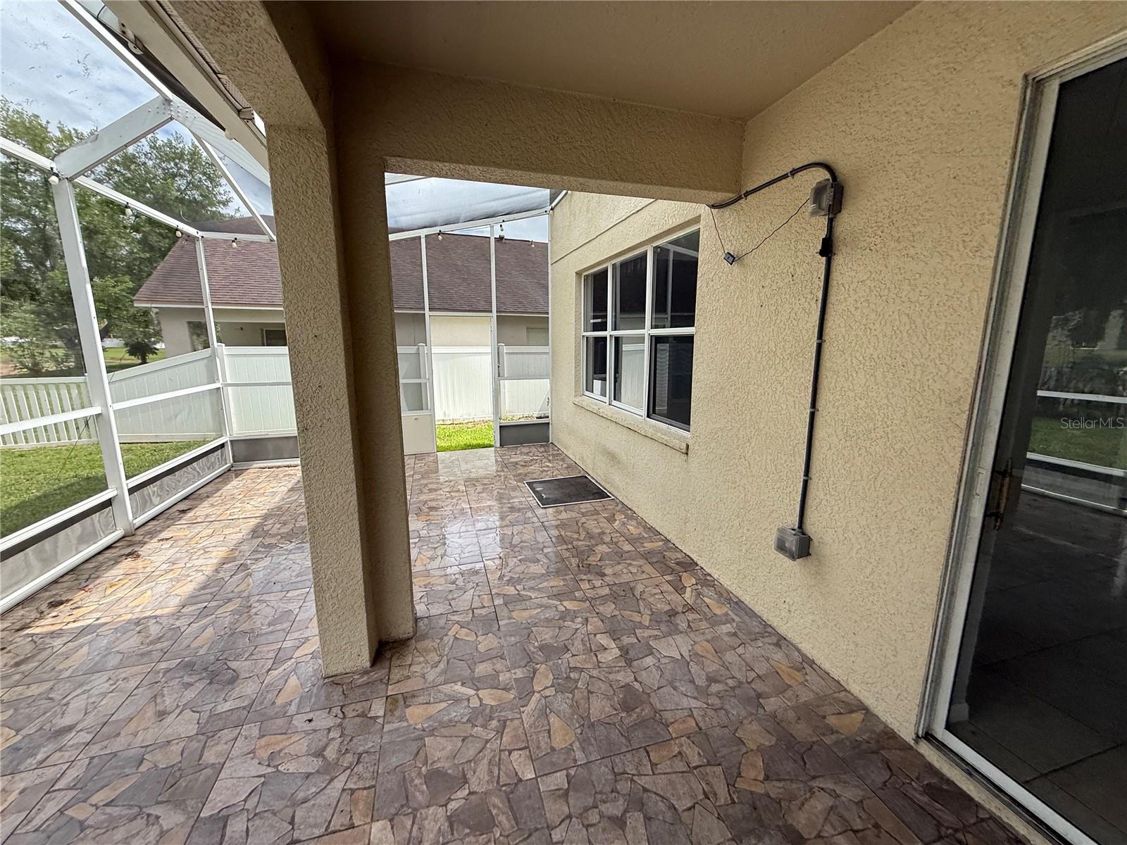 10427 LUCAYA DR