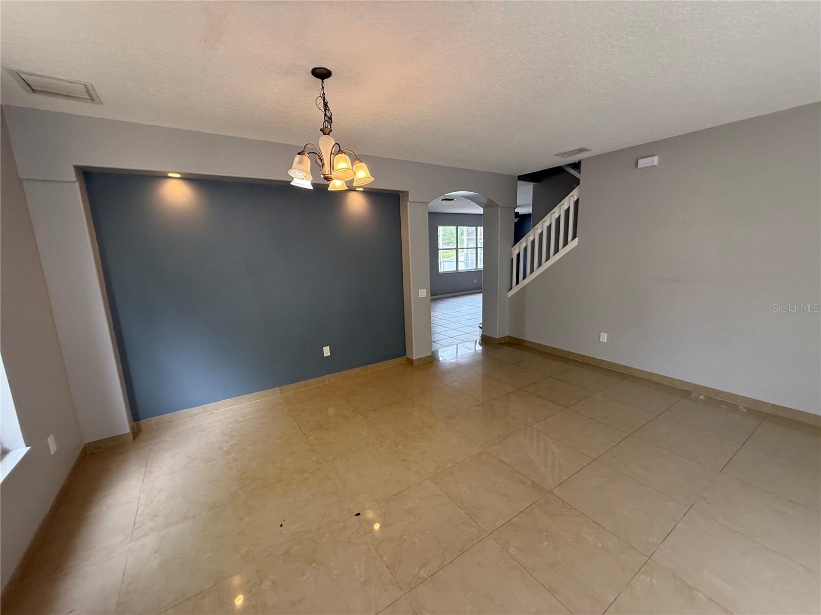 10427 LUCAYA DR