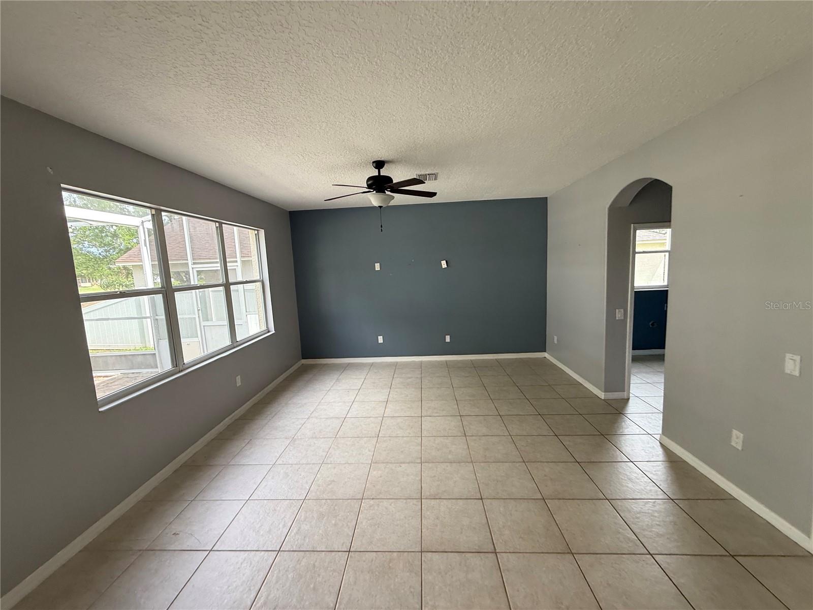 10427 LUCAYA DR