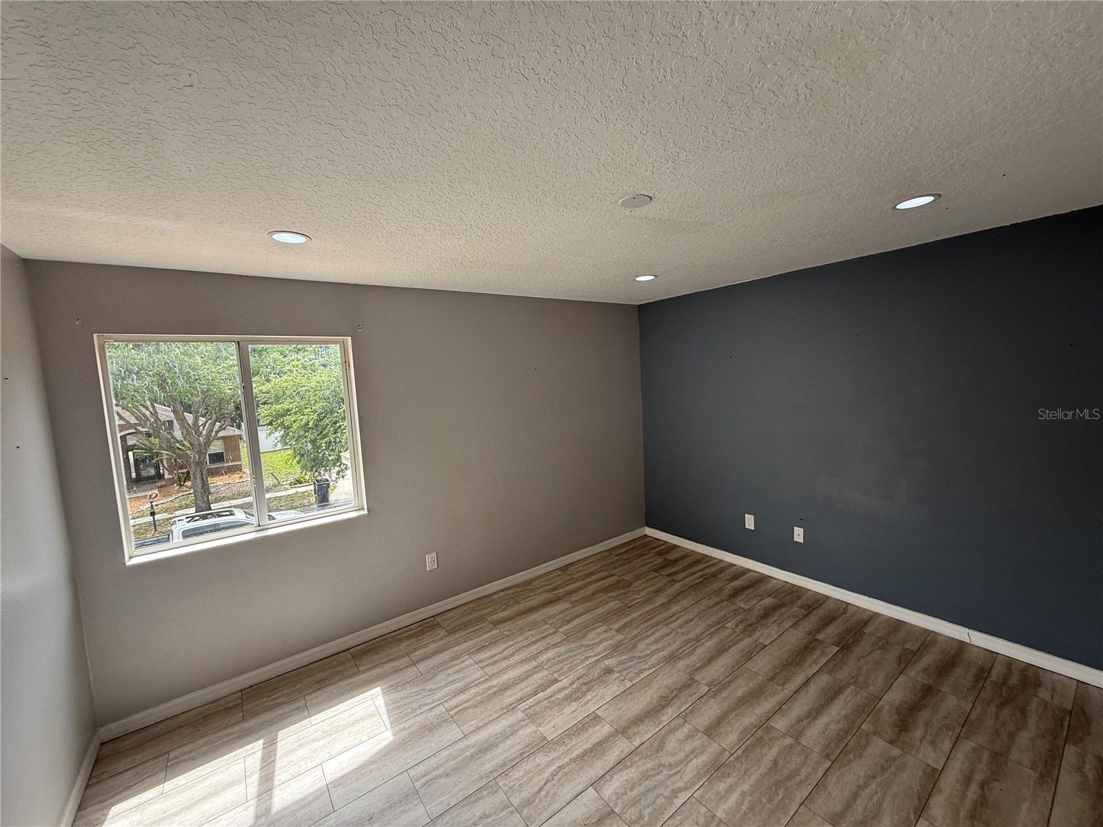 10427 LUCAYA DR