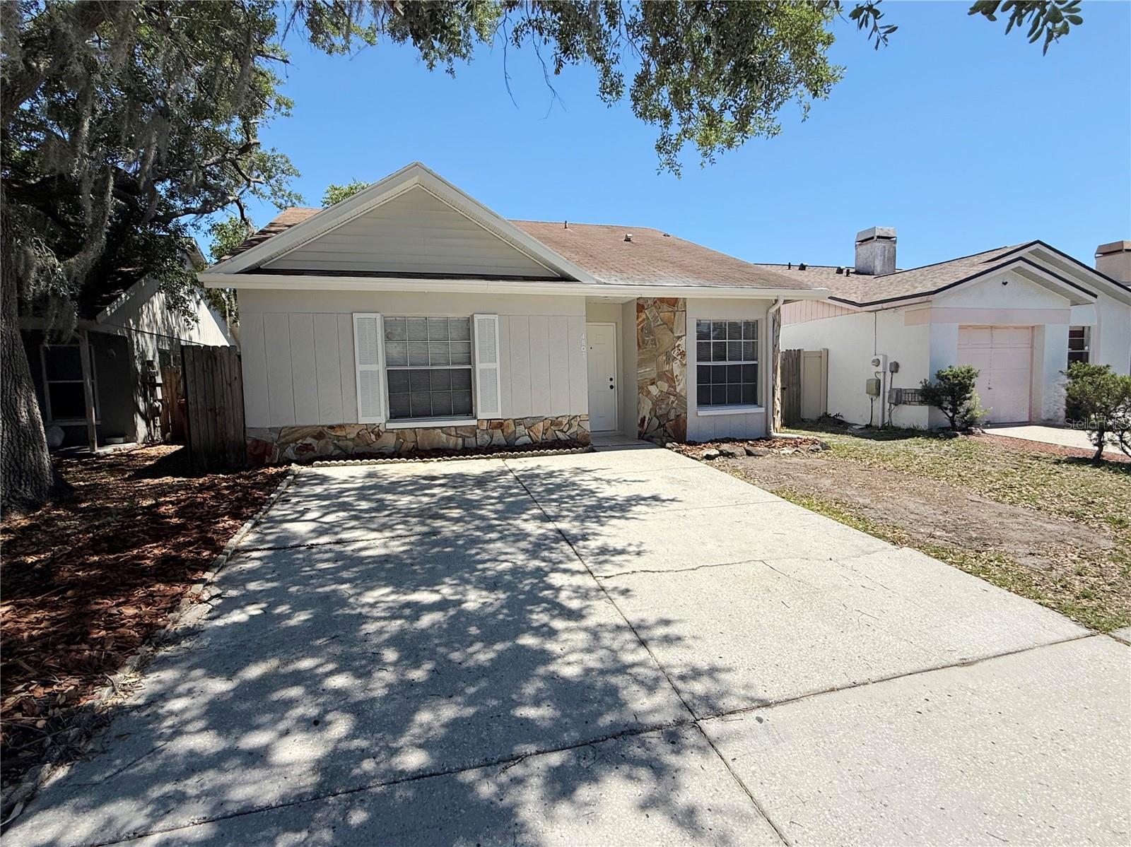 4607 LANTANA PL