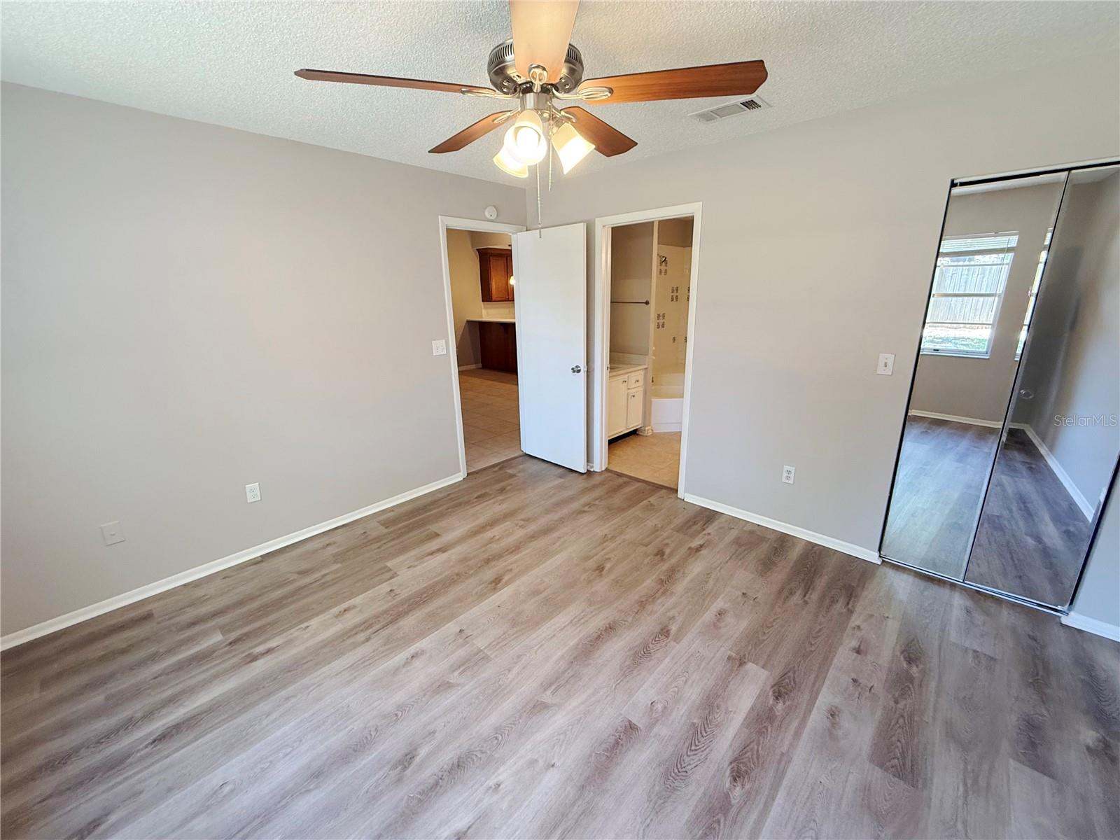 4607 LANTANA PL