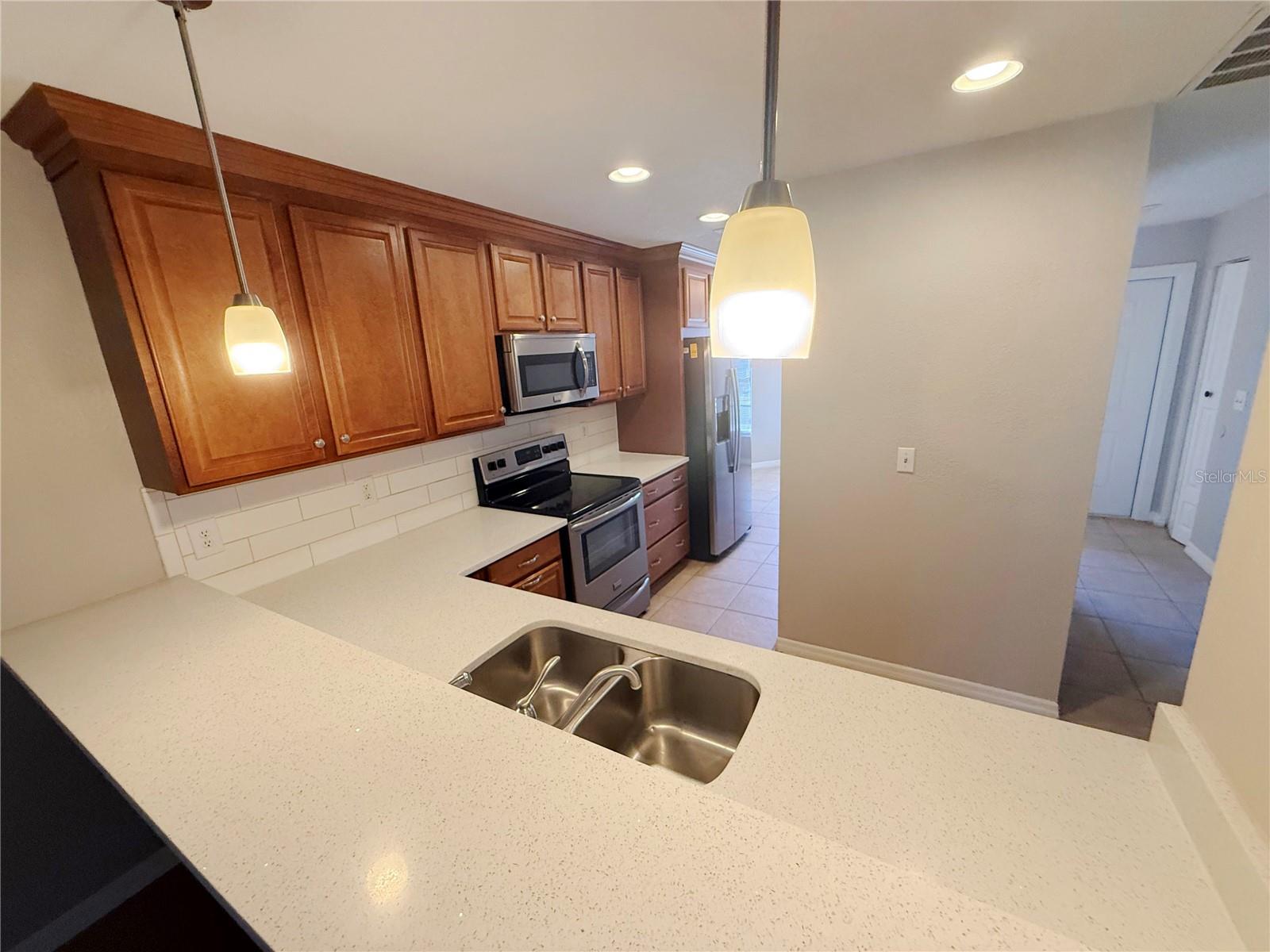 4607 LANTANA PL