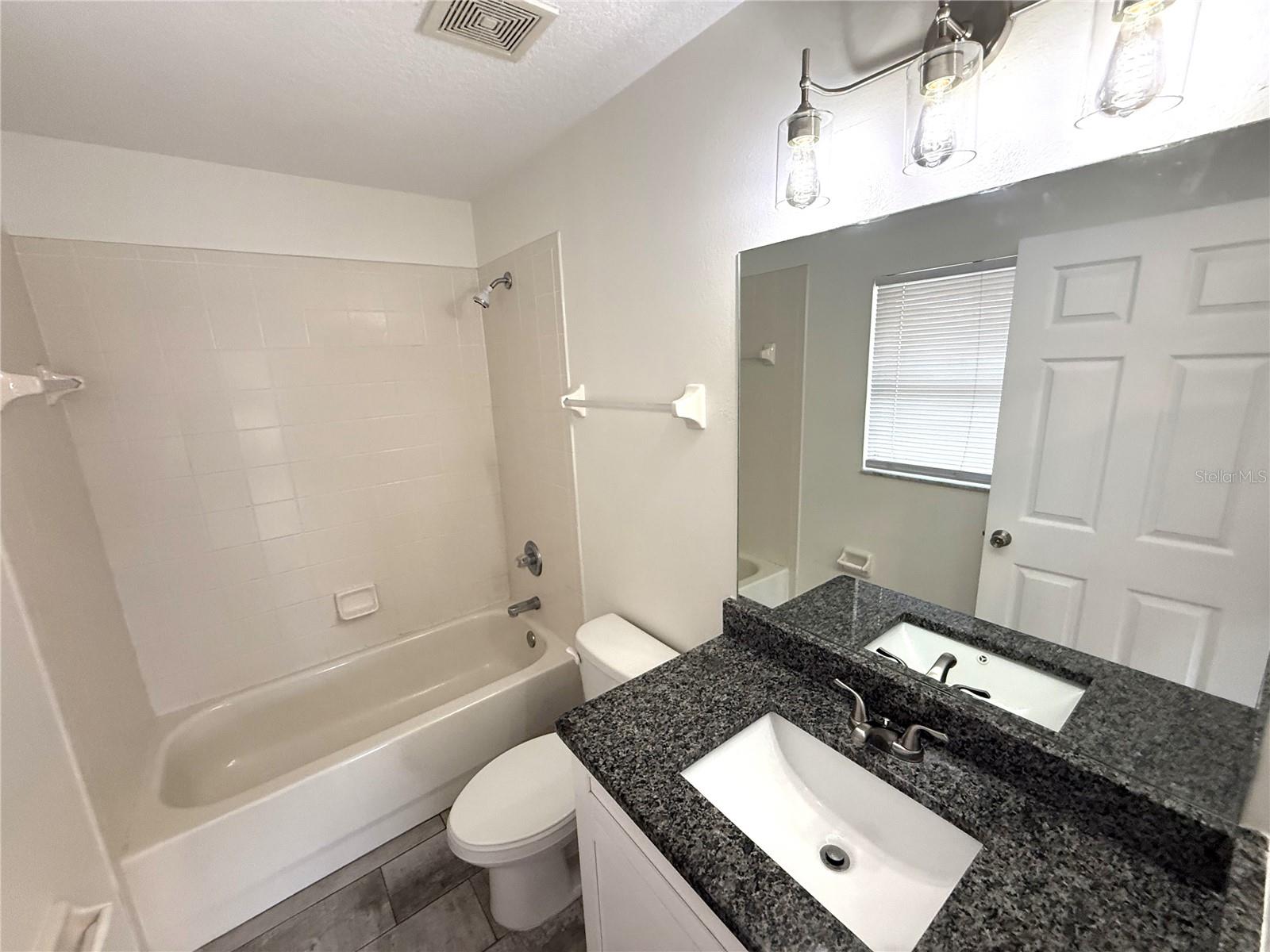 10413 SUMMERVIEW CIR