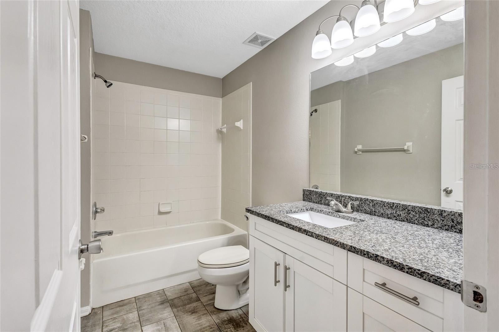 10413 SUMMERVIEW CIR
