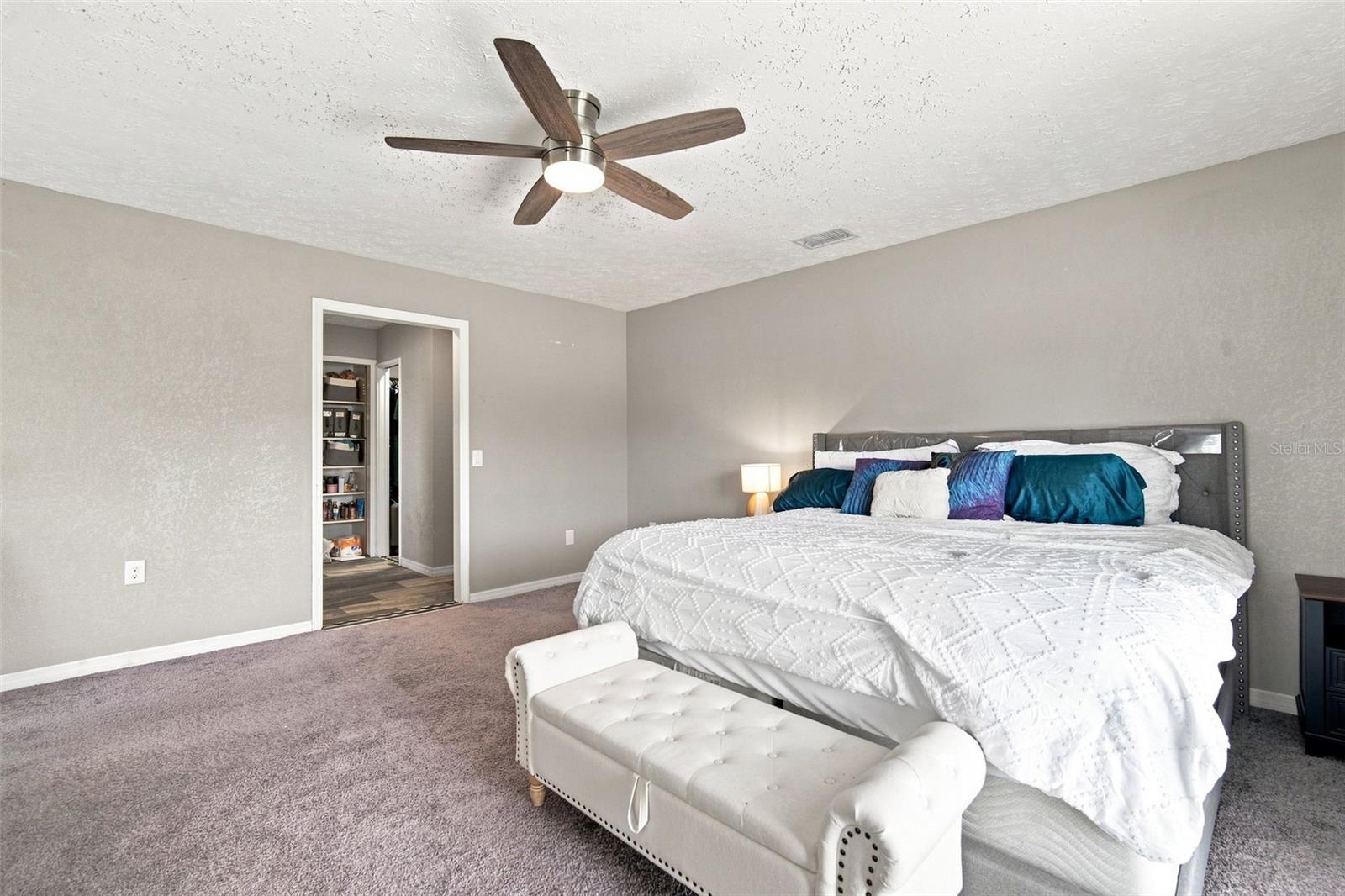 2901 BEAGLE PLACE