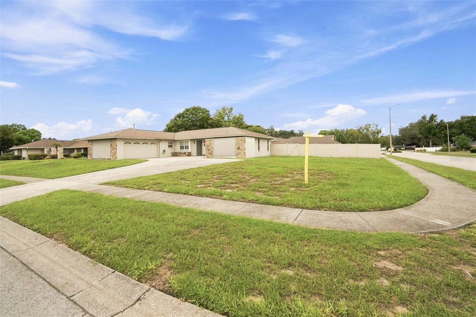2901 BEAGLE PLACE