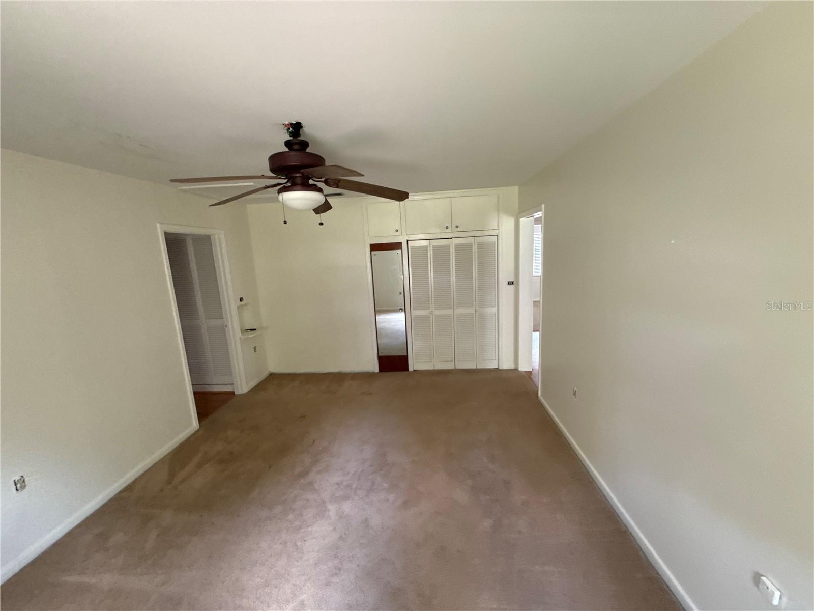 1485 DAVIS AVE