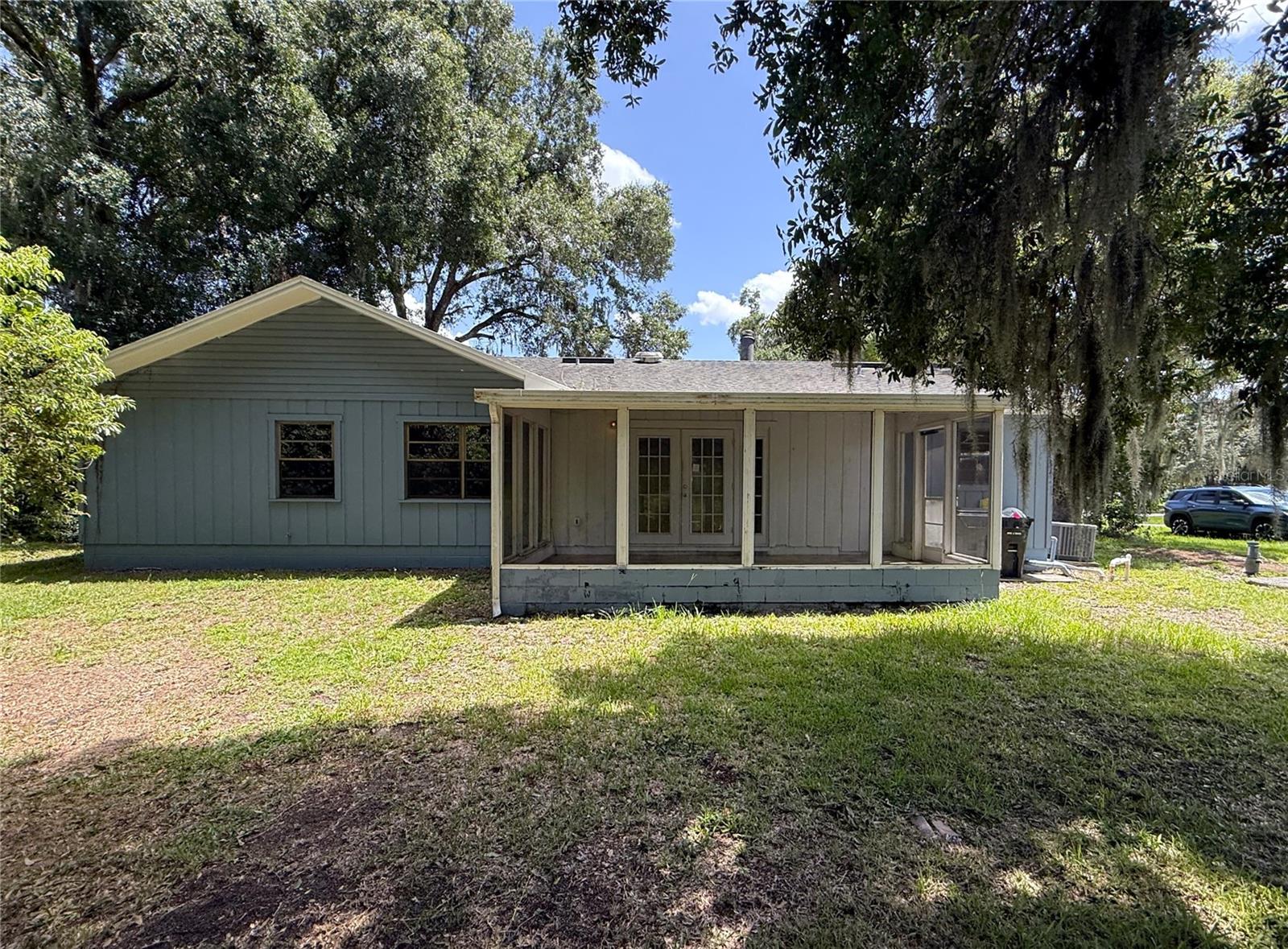 205 TRACY WAY