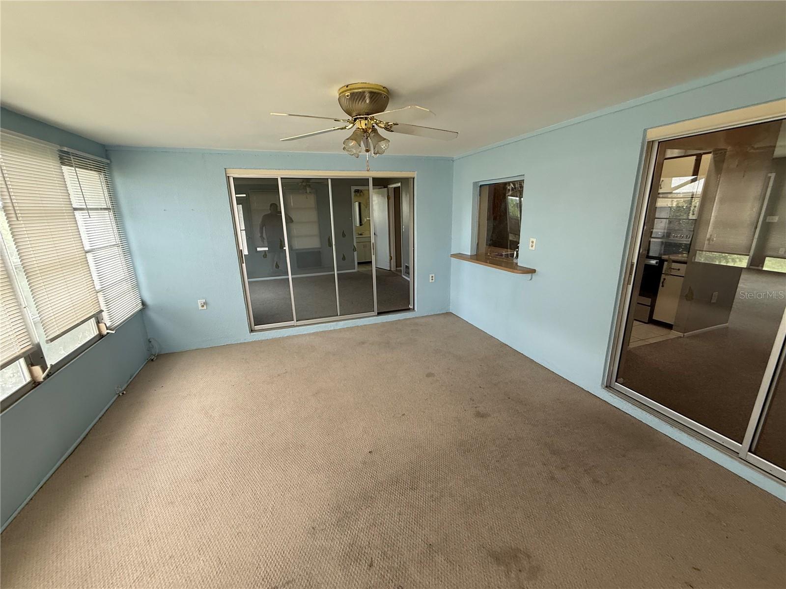 4212 NEIL LN