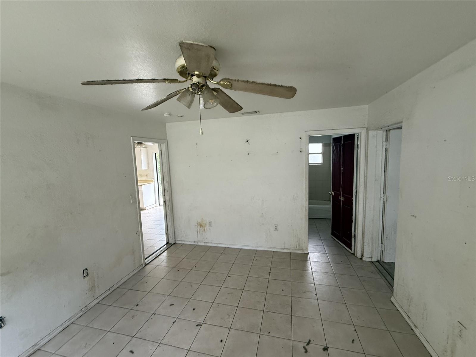 3124 11TH STREET CT E