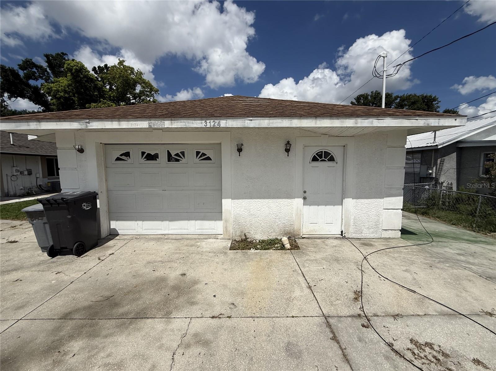 3124 11TH STREET CT E