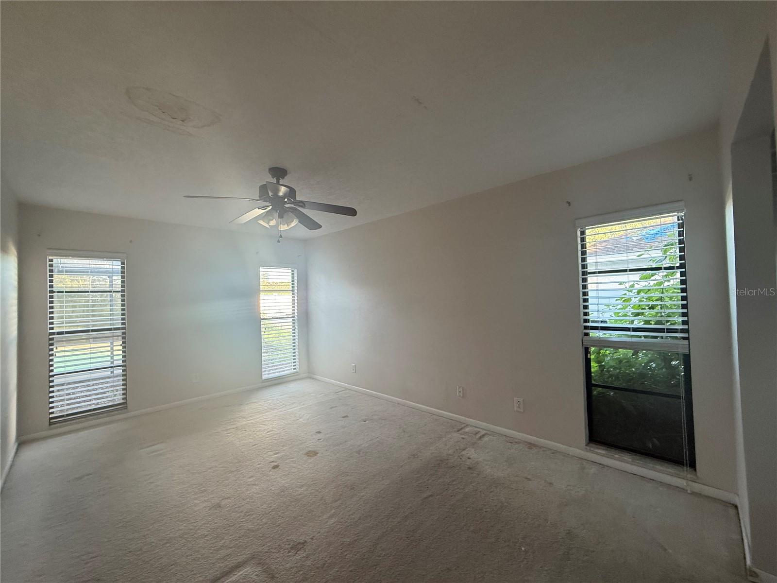 13311 HOLLOWBEND LN