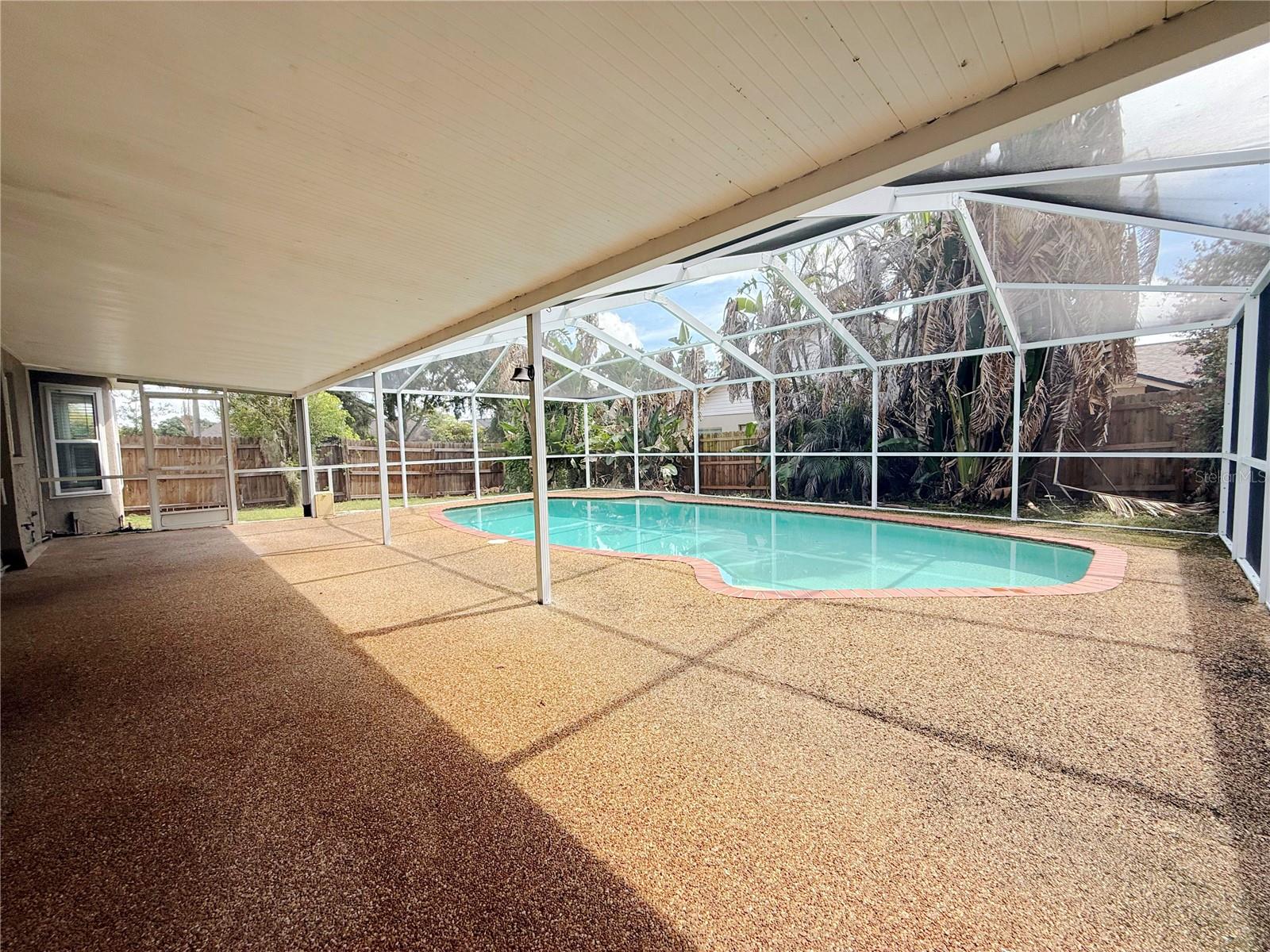 2609 CRESTFIELD DR