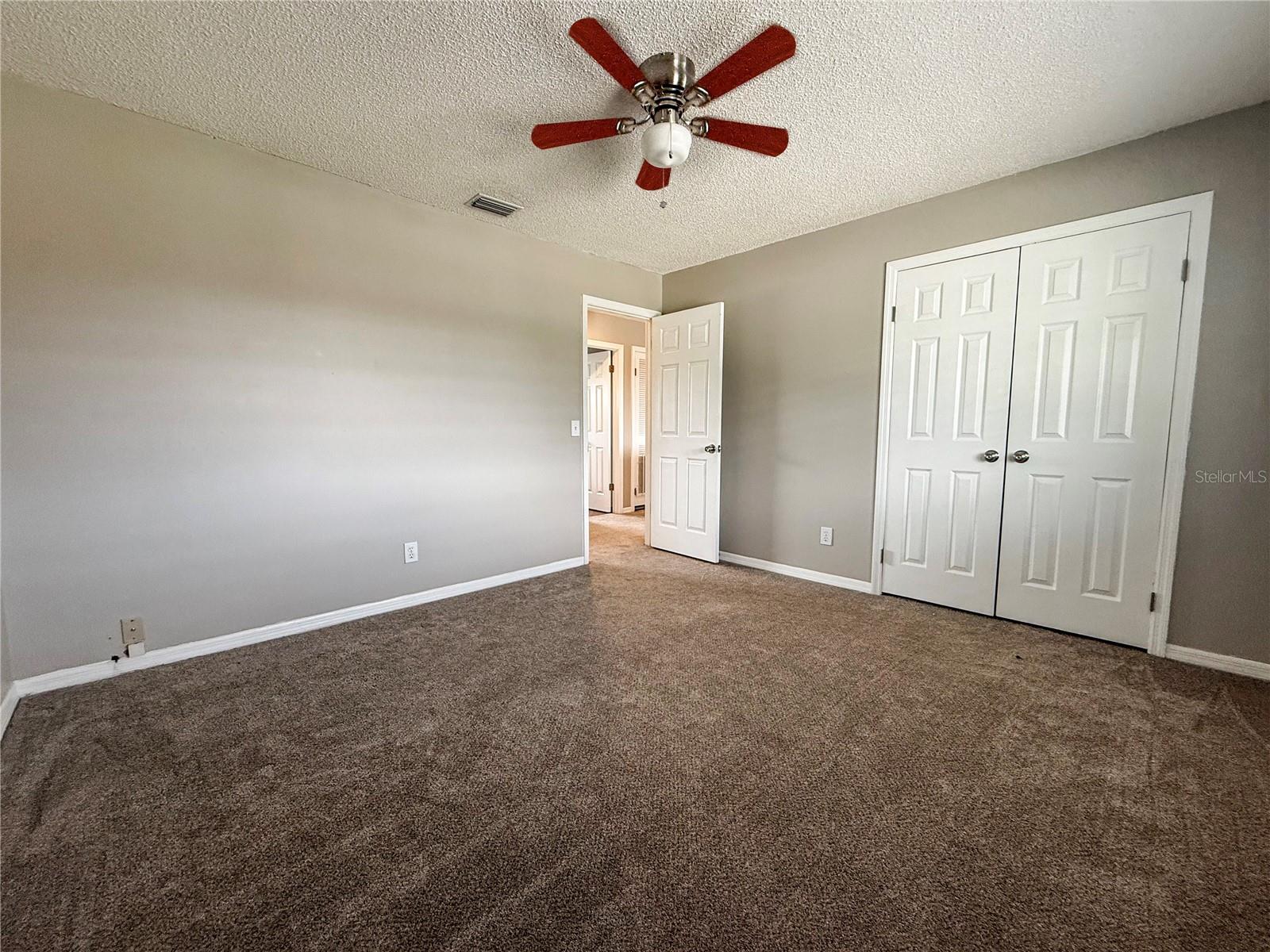 2609 CRESTFIELD DR