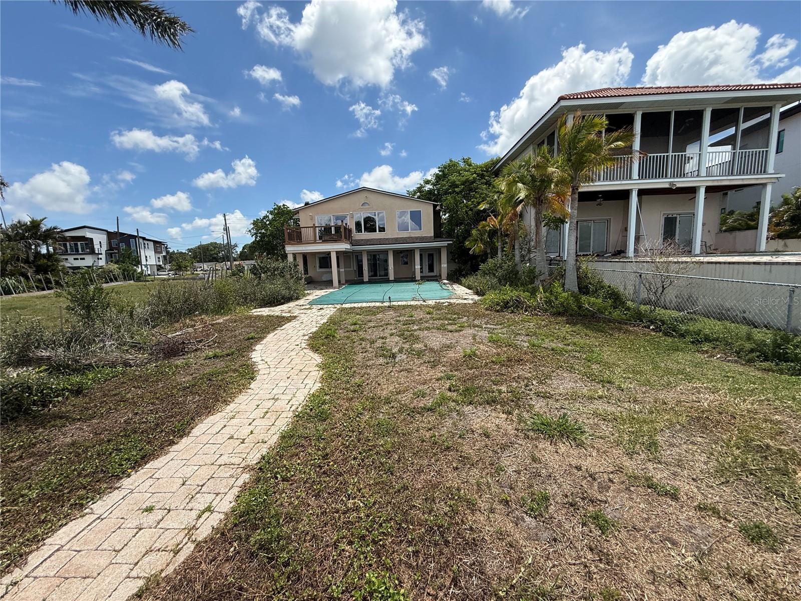 6111 BAYOU GRANDE BLVD NE