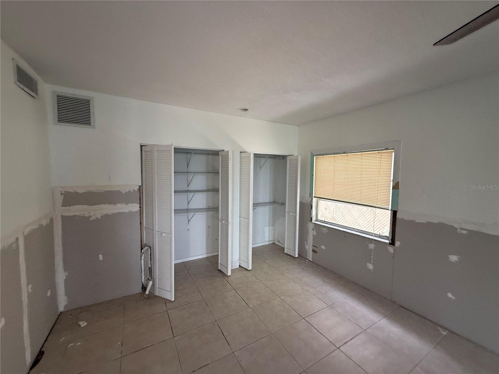 6111 BAYOU GRANDE BLVD NE