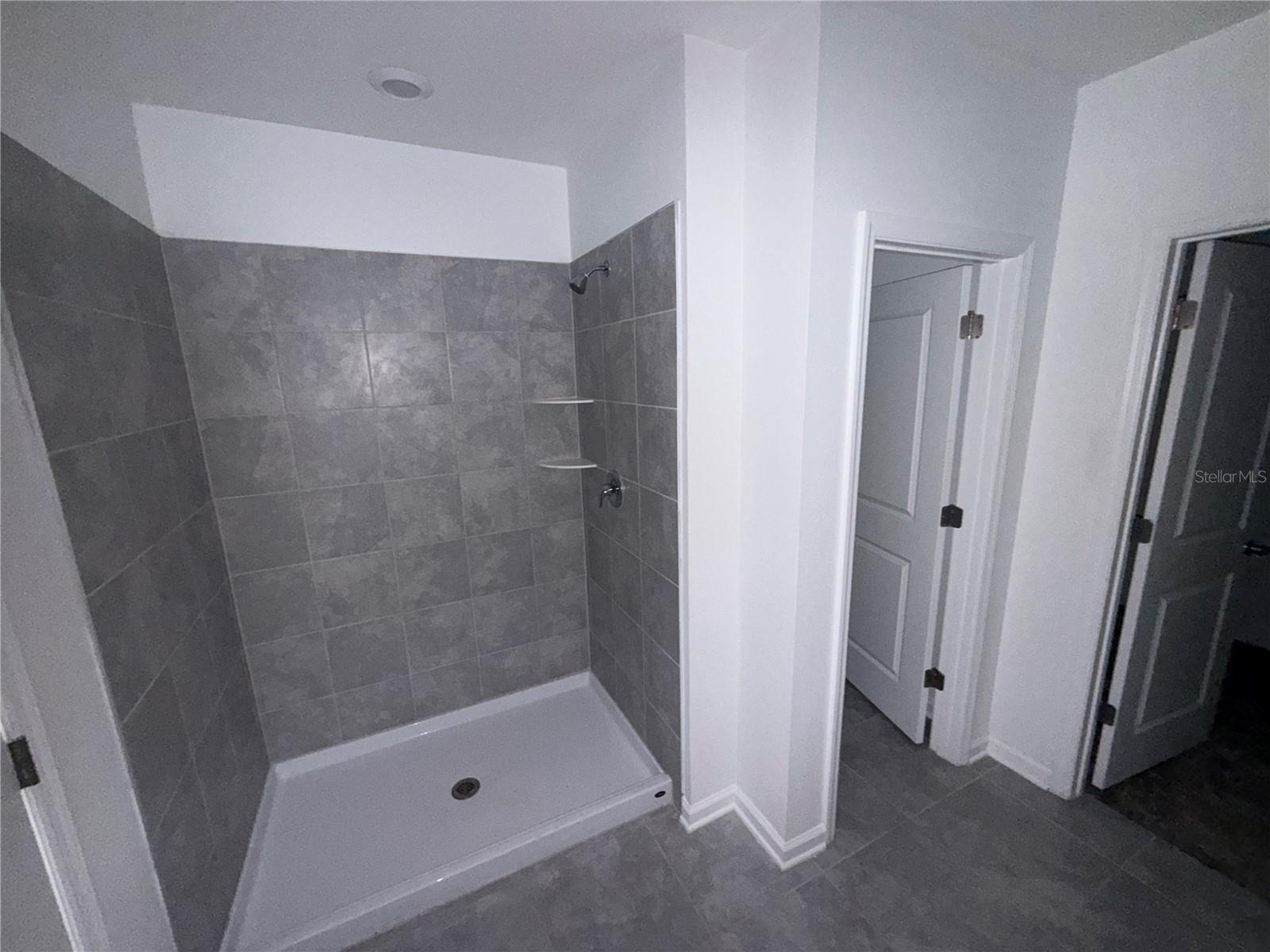 752 TROTTERS DR