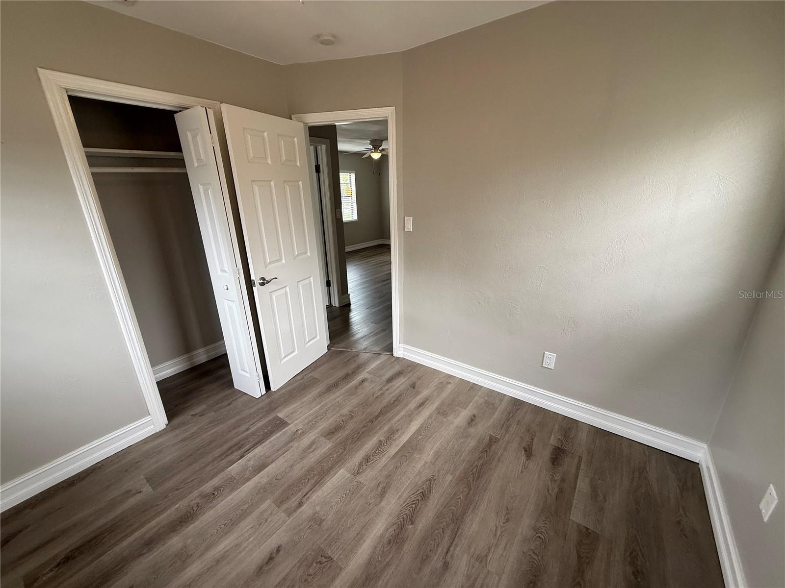 1116 EDITH AVE