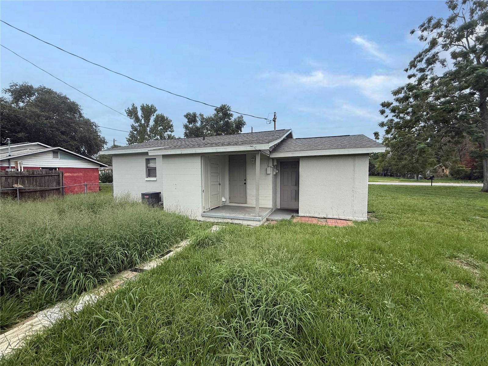 1116 EDITH AVE