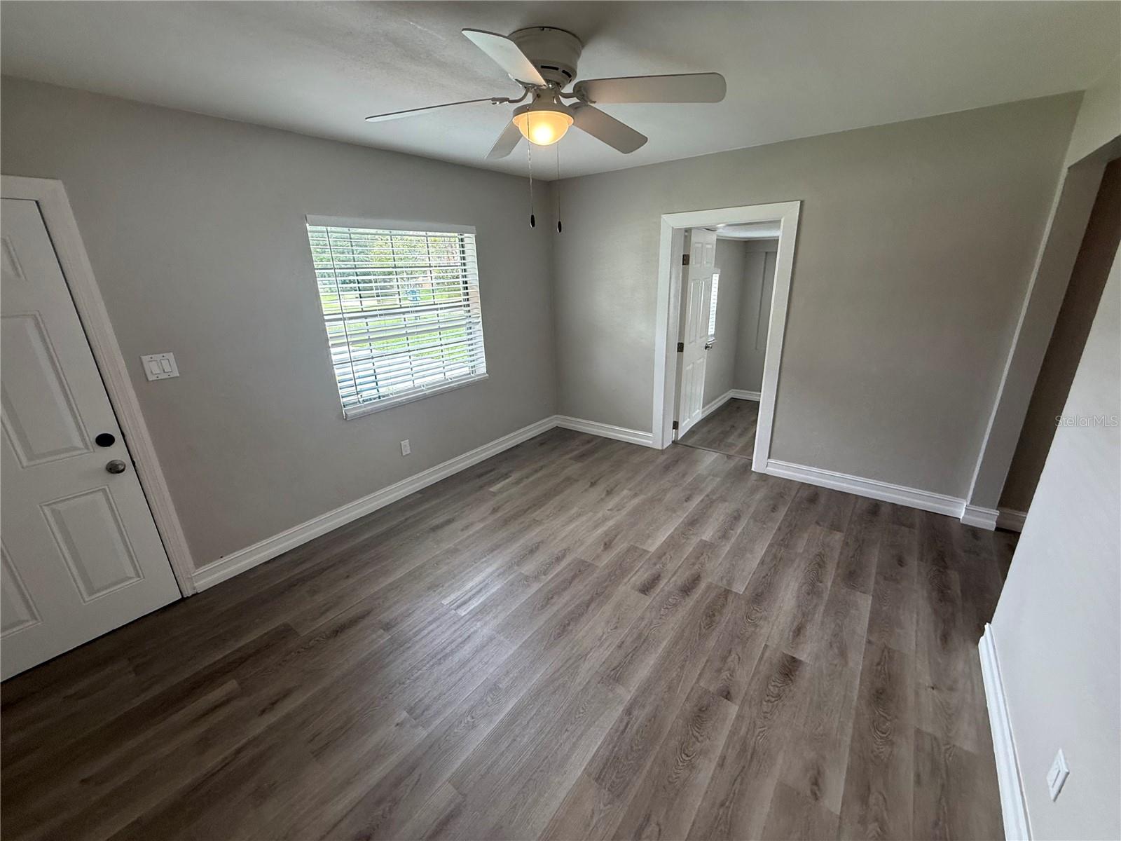1116 EDITH AVE