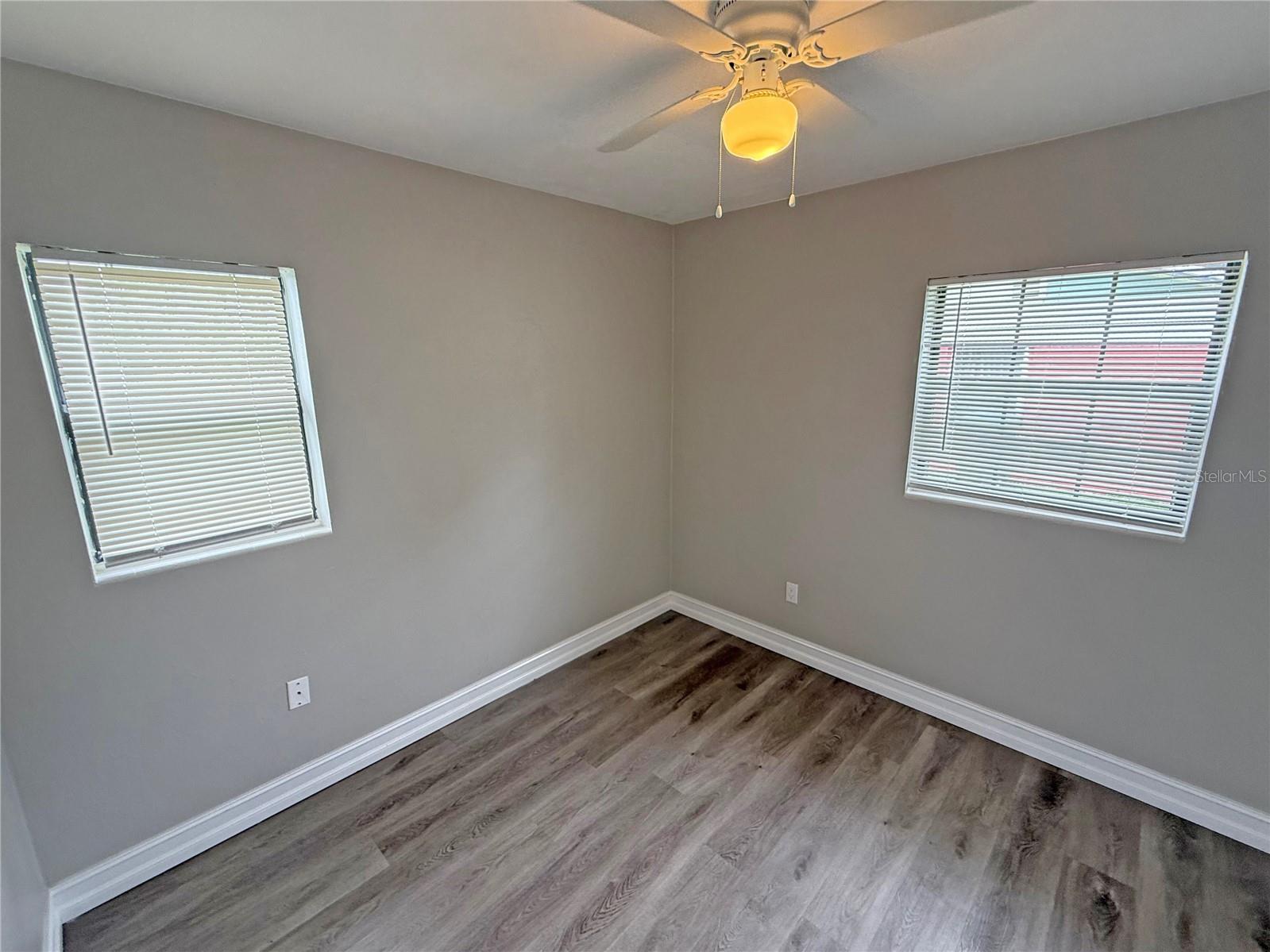 1116 EDITH AVE