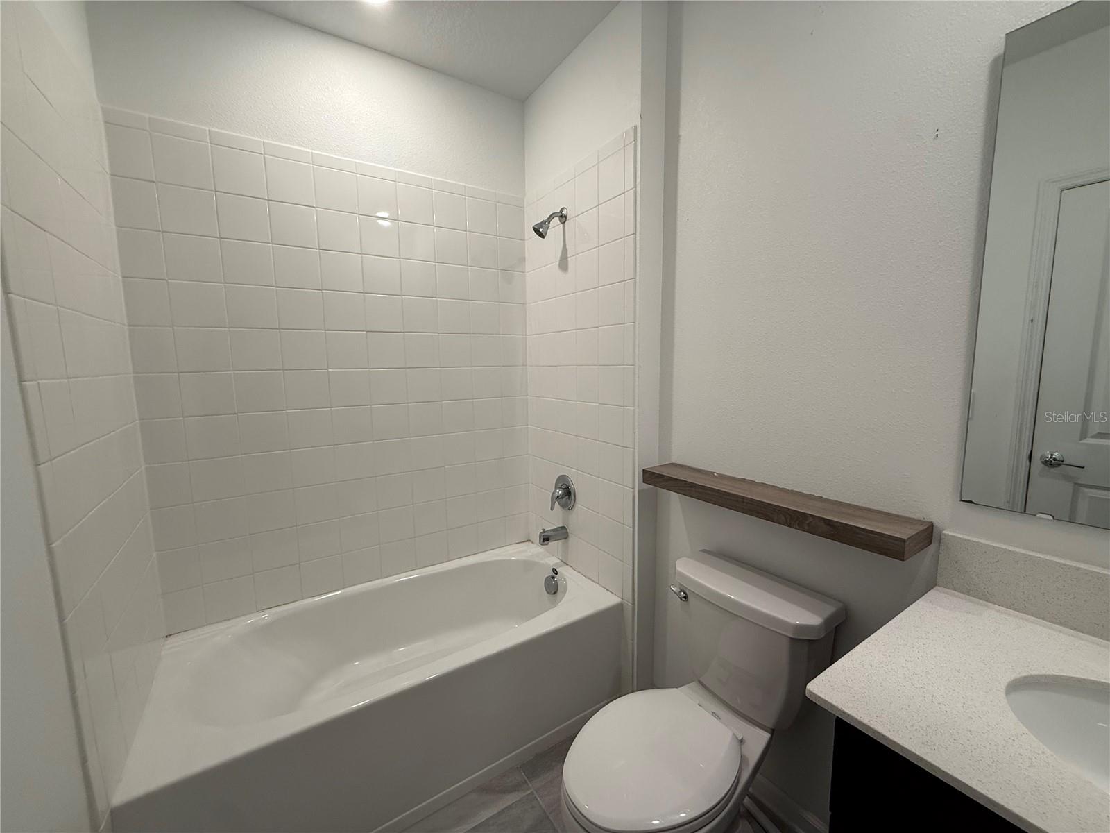 558 JETT LN