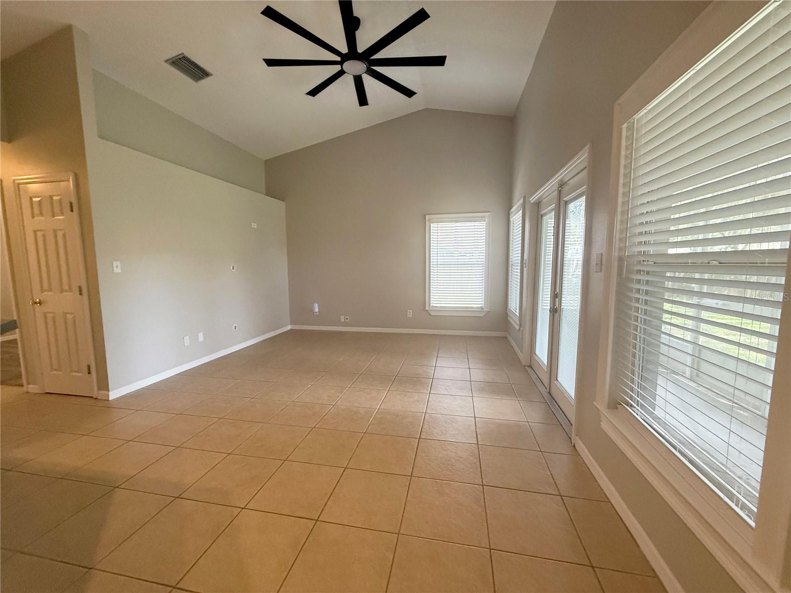 1430 MONTE LAKE DR