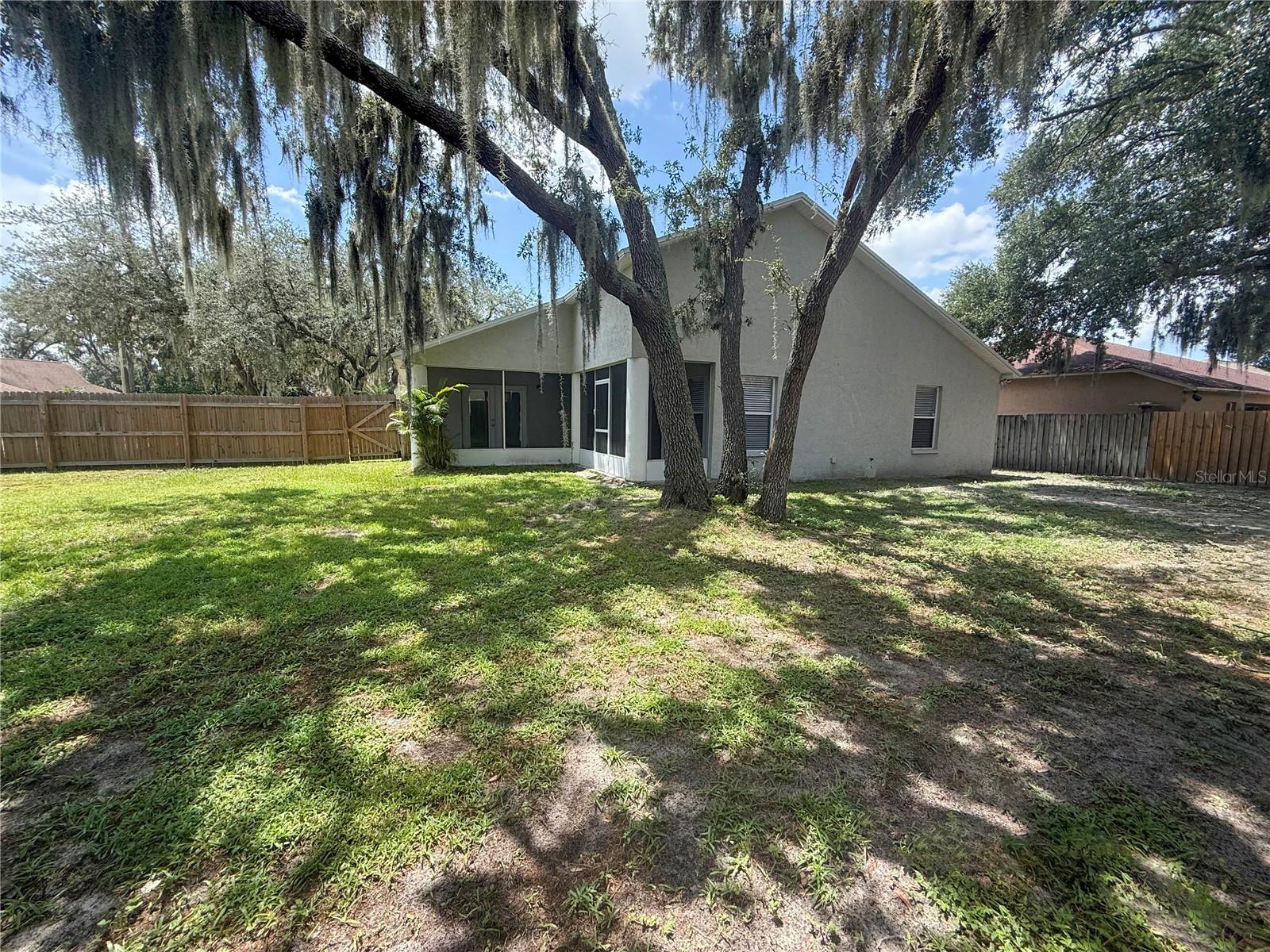 1430 MONTE LAKE DR