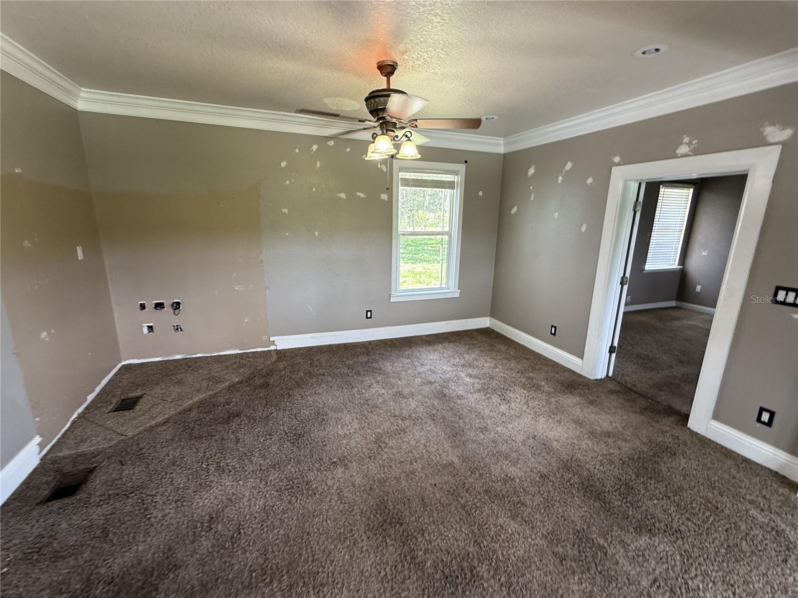 1115 KELLER RD