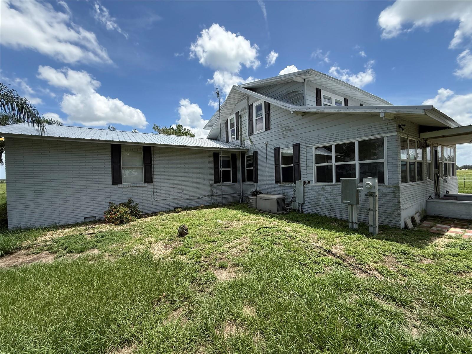 1115 KELLER RD