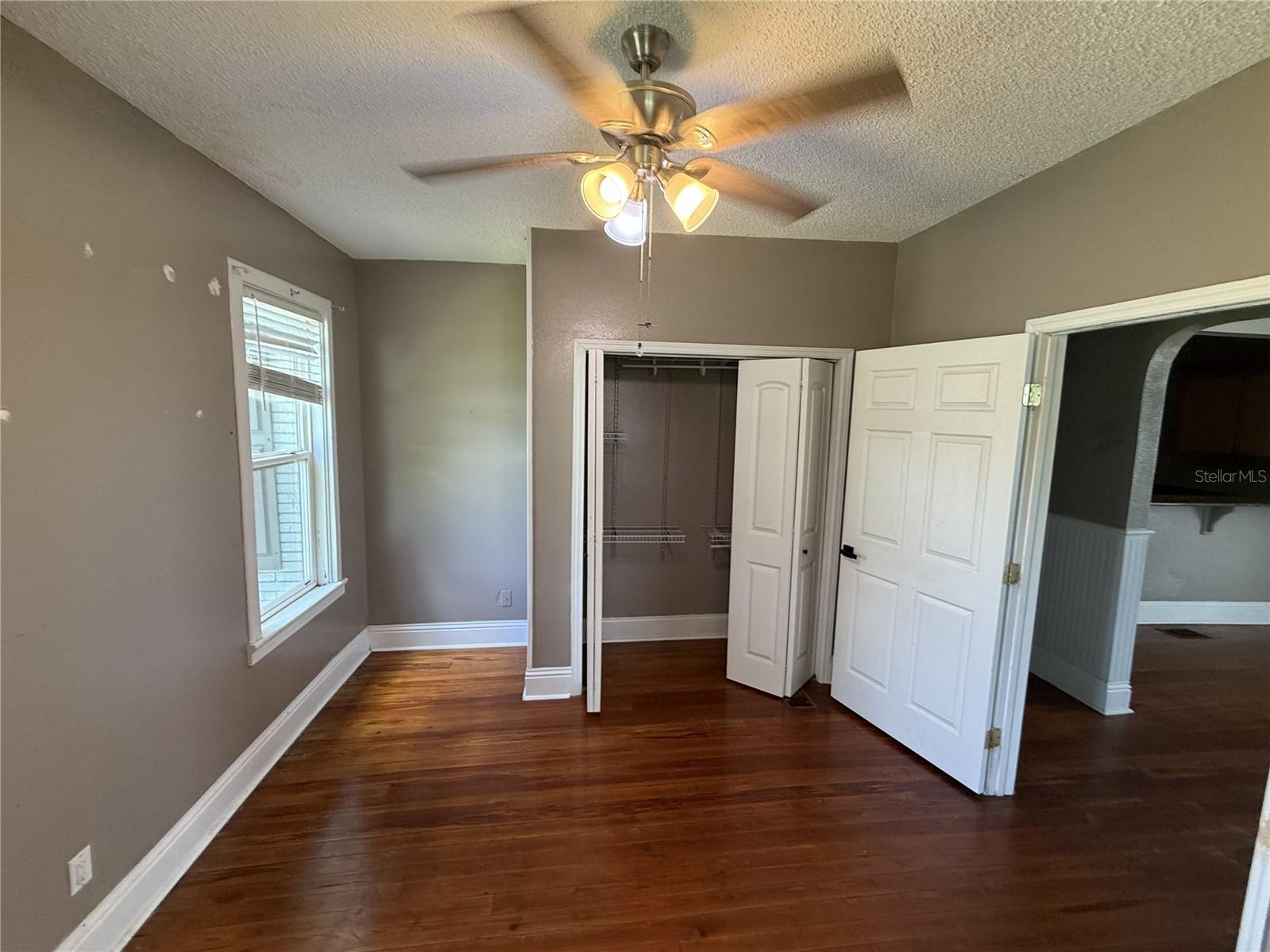 1115 KELLER RD