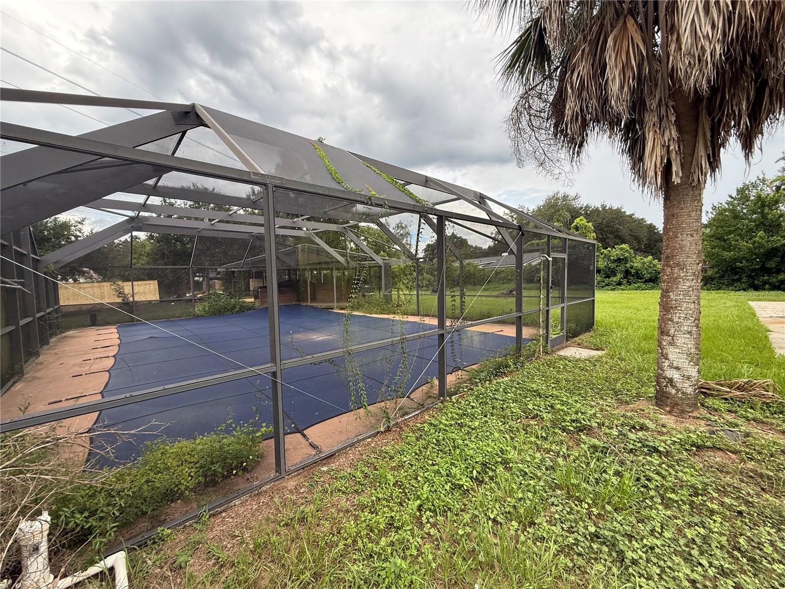 1806 N WATERMAN DR
