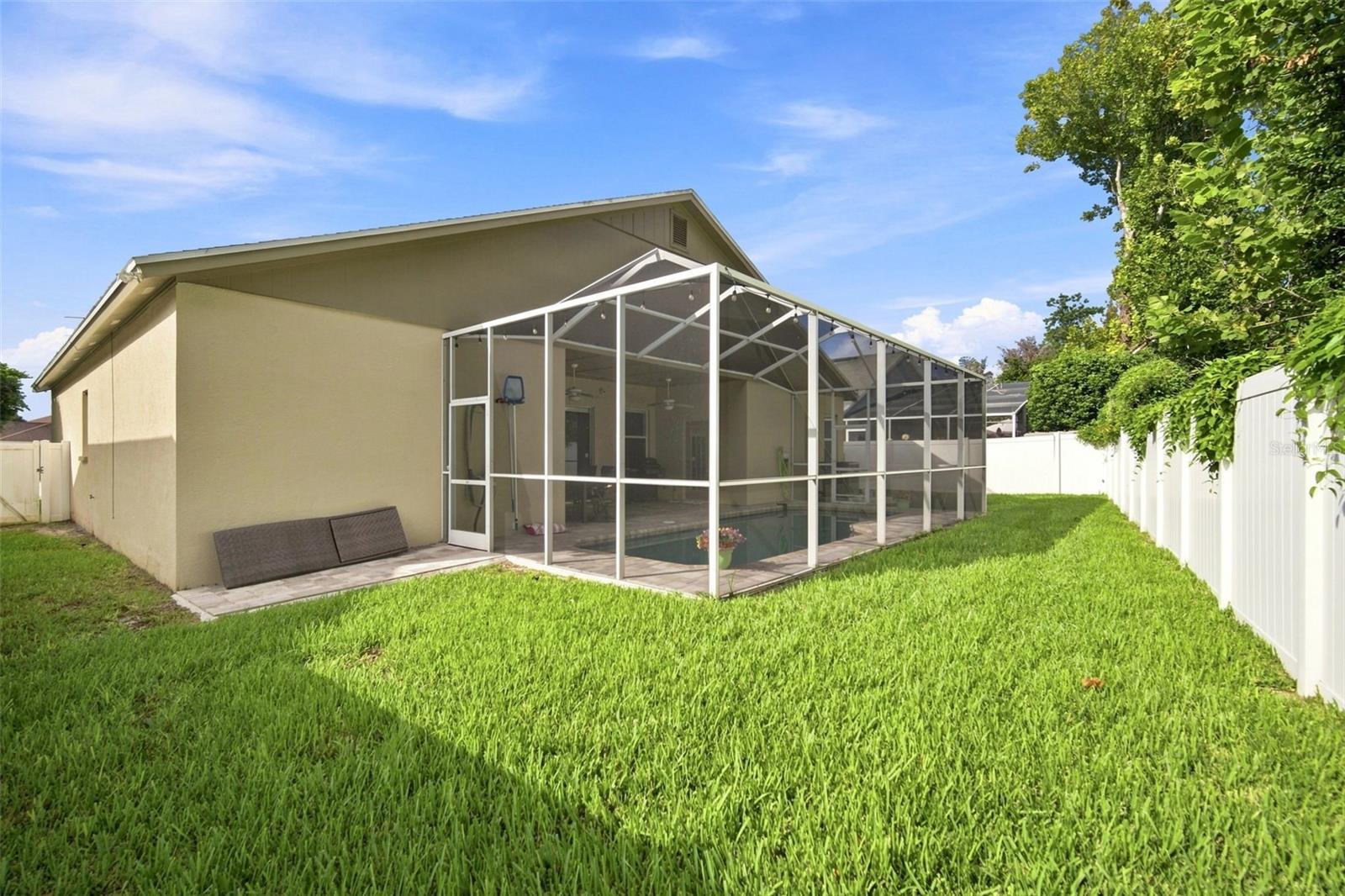 2020 ALAFIA OAKS DR