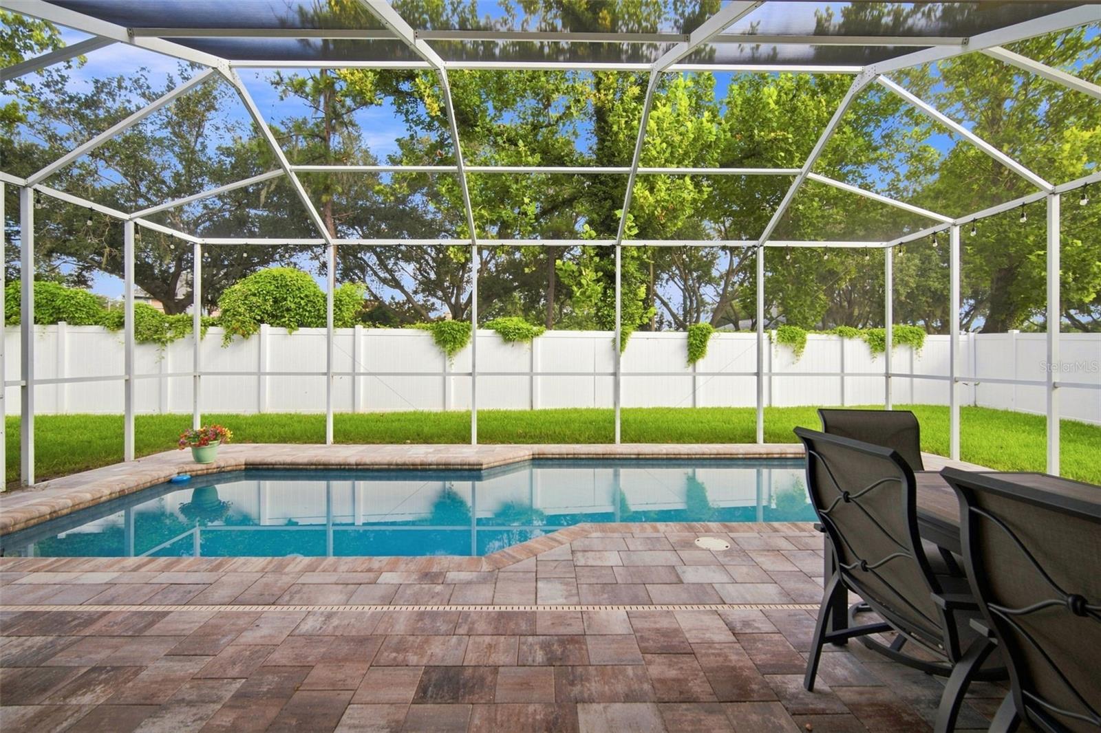 2020 ALAFIA OAKS DR