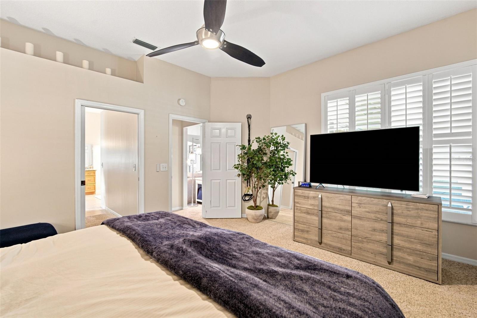 2020 ALAFIA OAKS DR