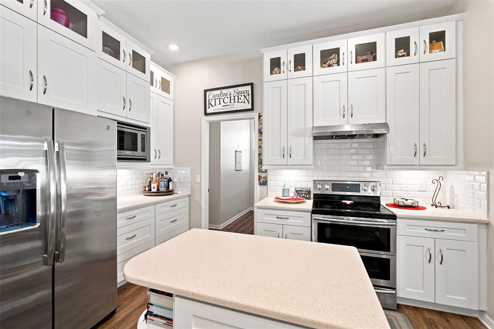 2020 ALAFIA OAKS DR
