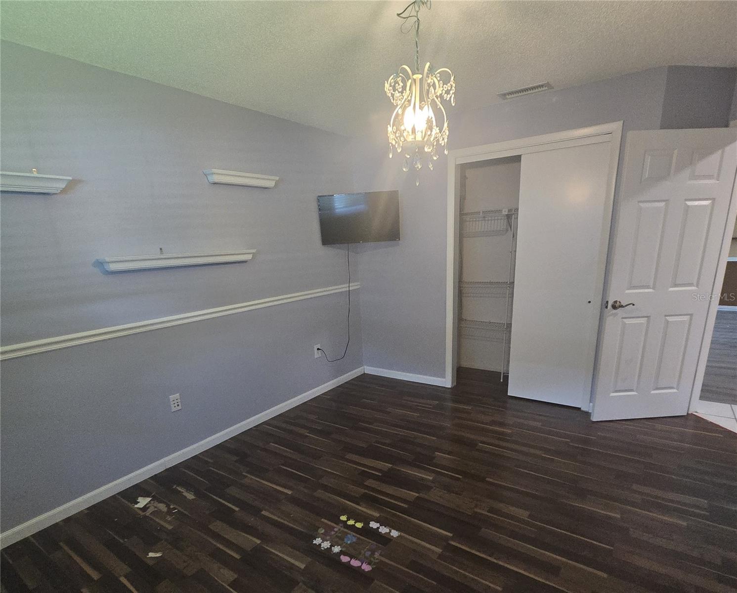 4723 BUSTI DR