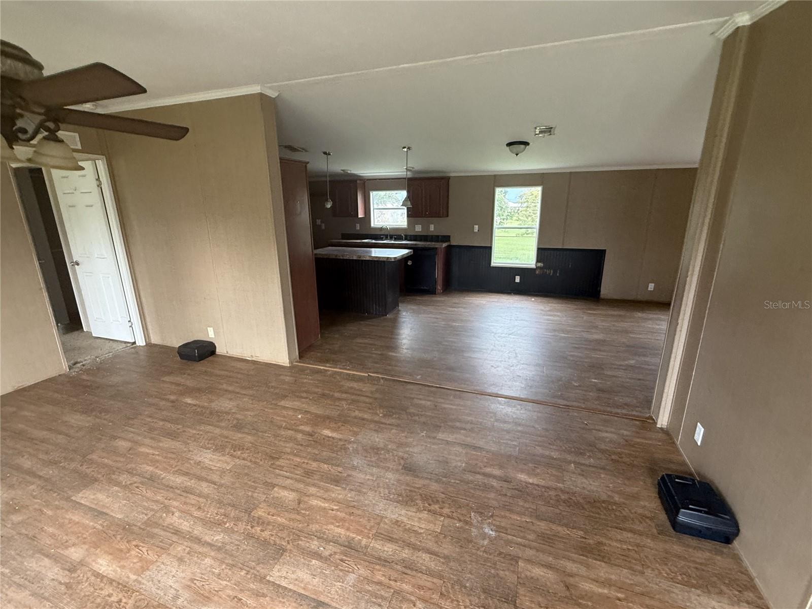 2216 HARRIS RD