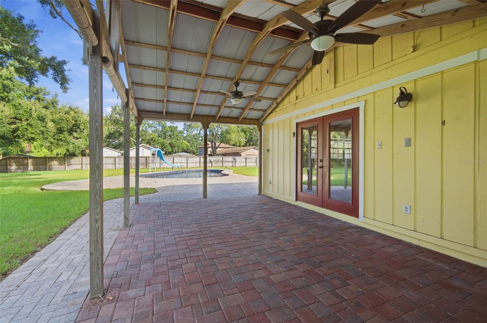 409 EL GRECO DR