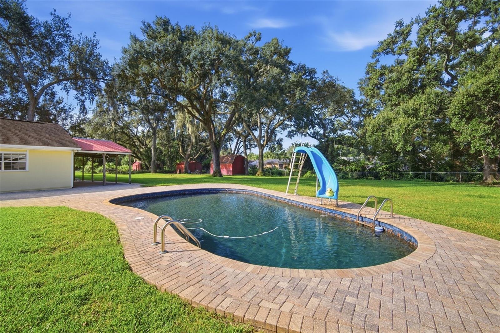 409 EL GRECO DR