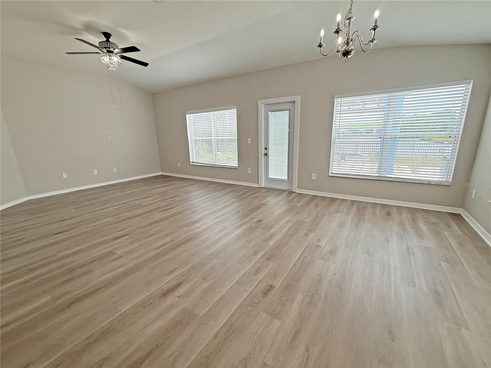 14214 EDINBURGH MOOR DR