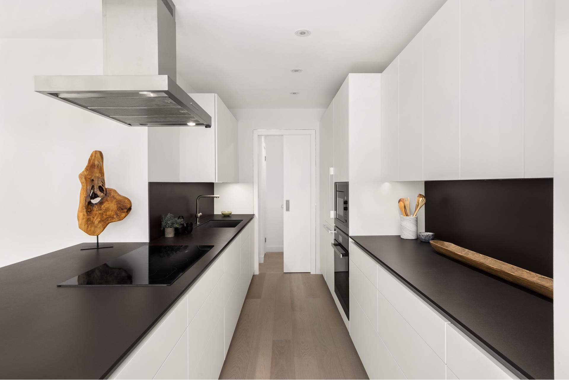 324 W 108TH Street PHB