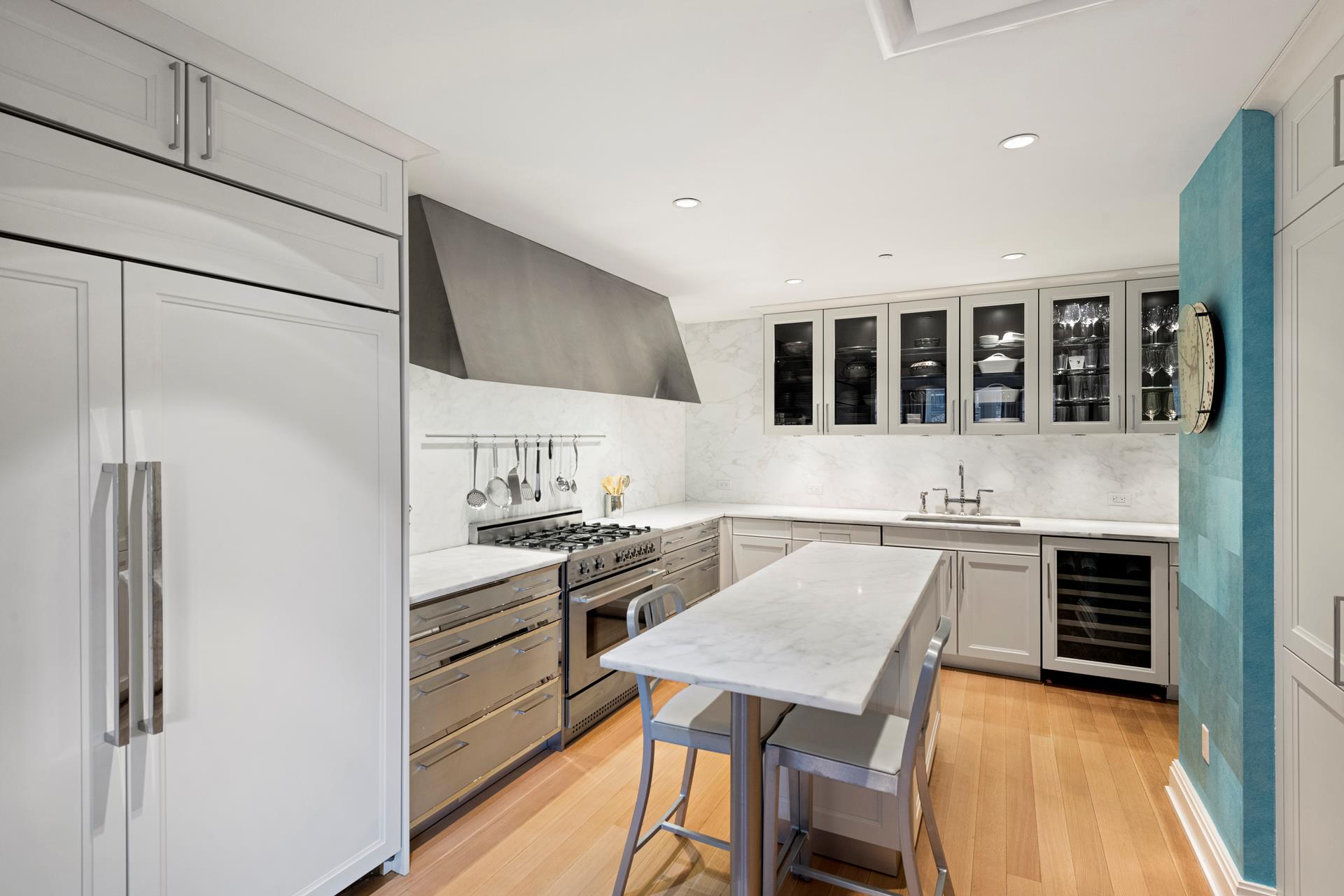 200 E 79th St, #7B