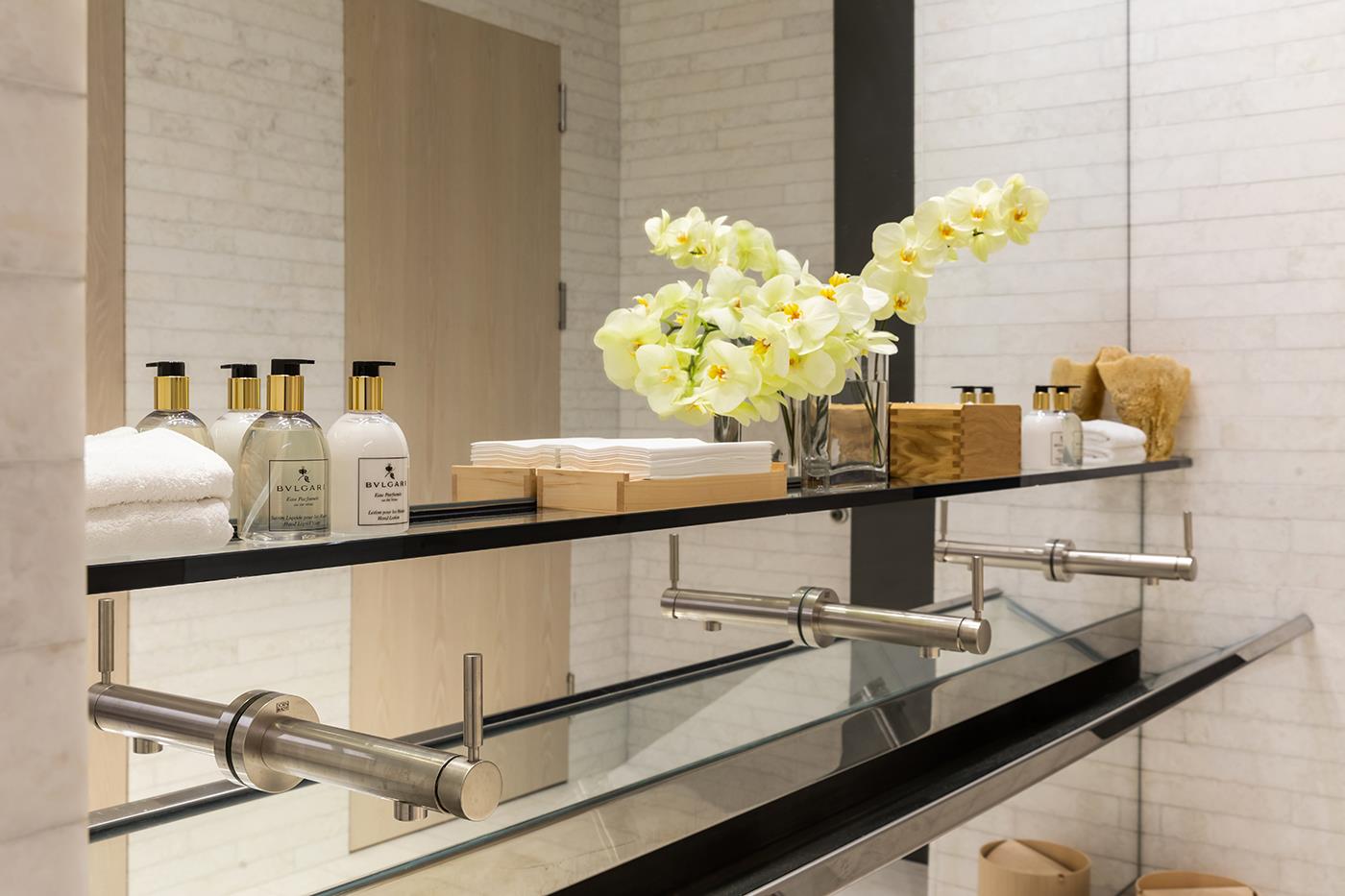 53 W 53RD Street 17B