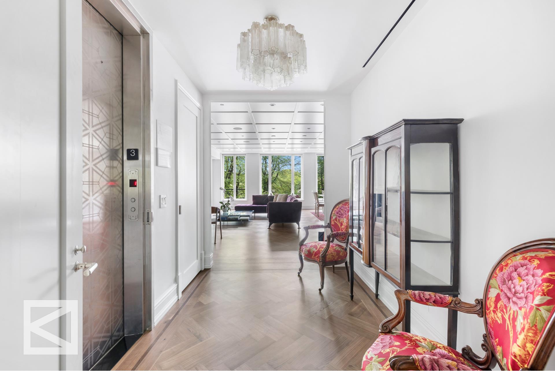 22 CENTRAL Park S THREE