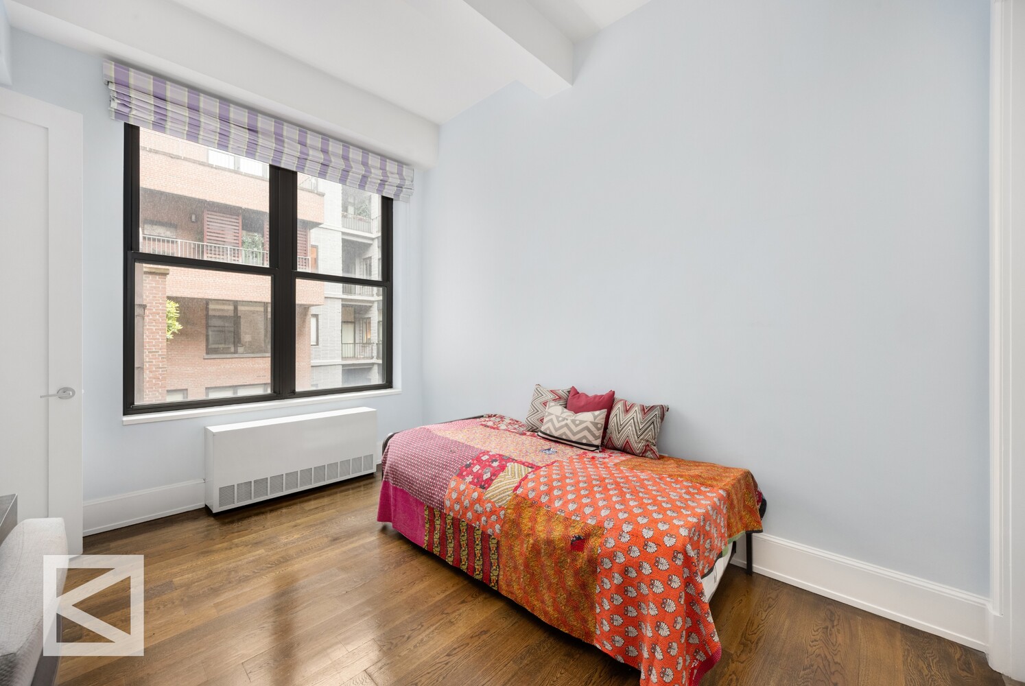 260 PARK Avenue S 10I