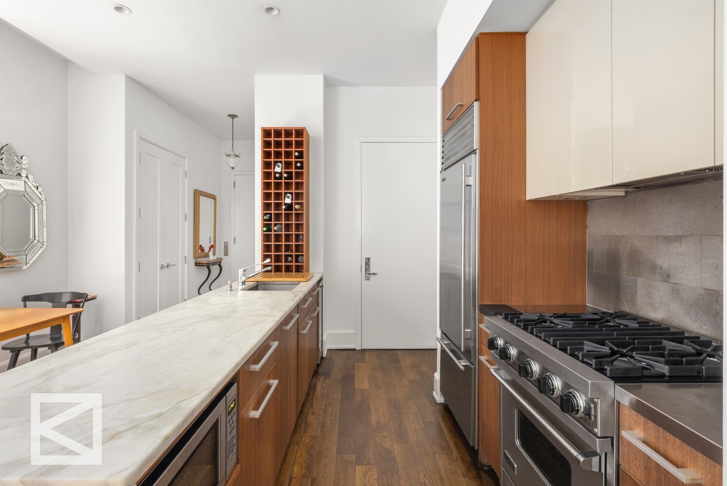 260 PARK Avenue S 3K