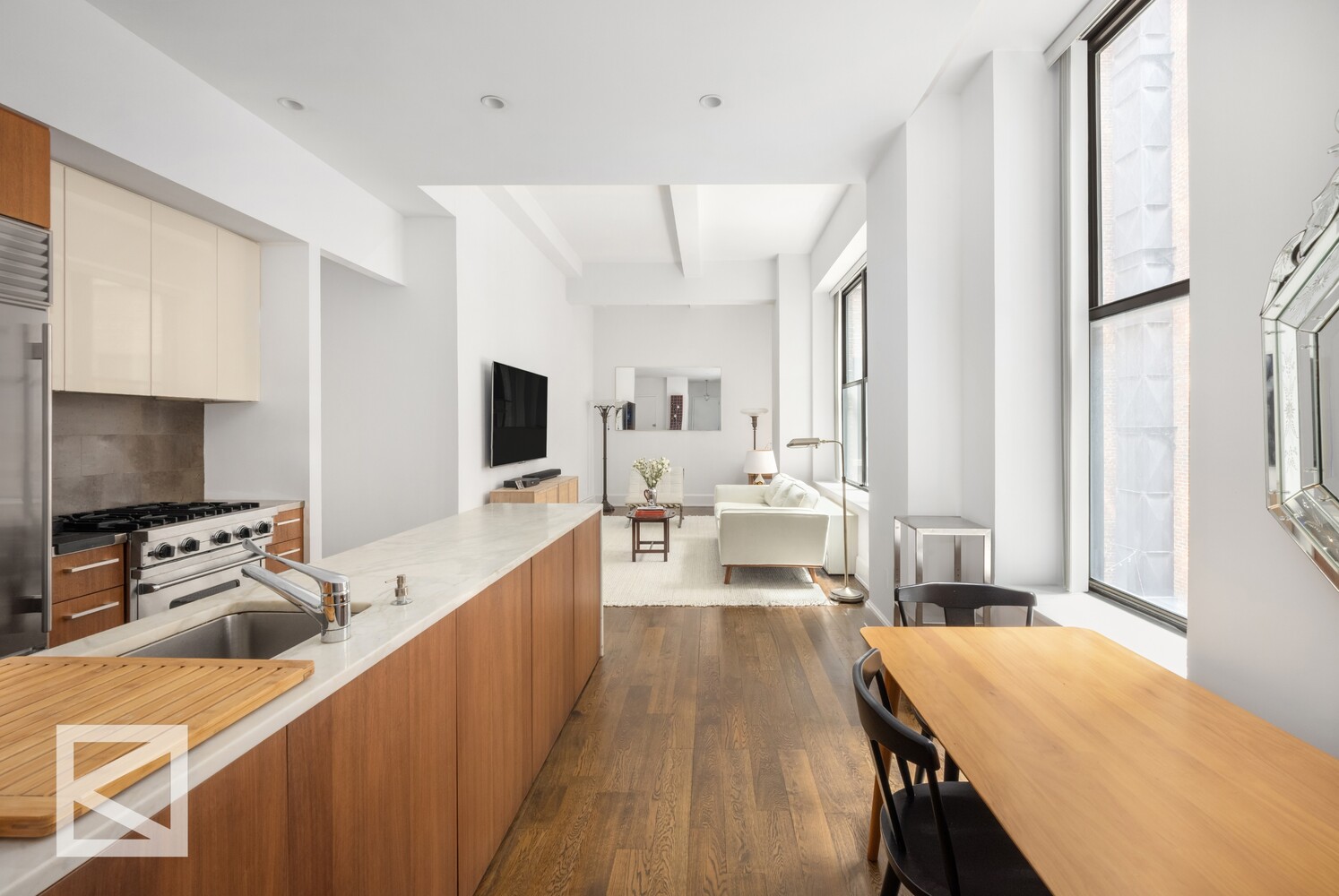 260 PARK Avenue S 3K